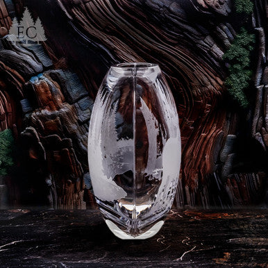 Whitetail Deer Neo Oval Crystal Vase